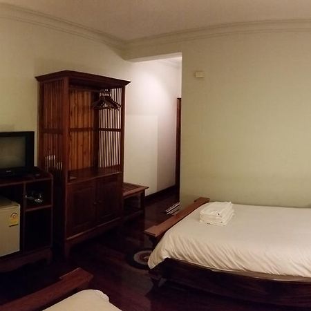 Phounsab Guesthouse Luang Prabang Dış mekan fotoğraf