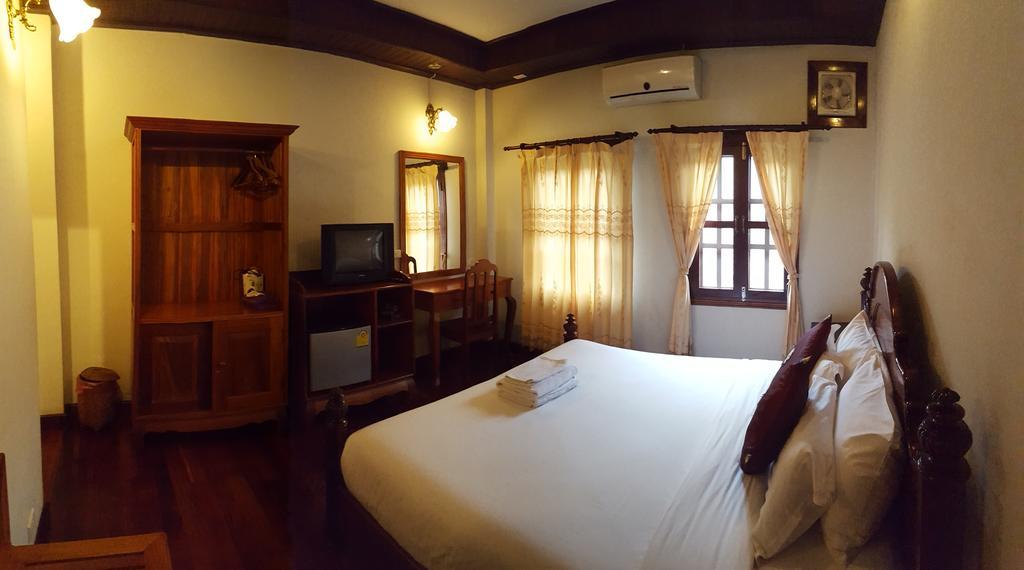 Phounsab Guesthouse Luang Prabang Dış mekan fotoğraf