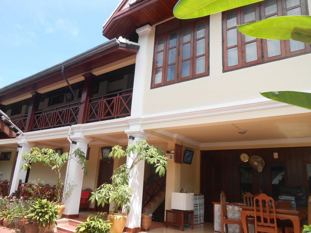 Phounsab Guesthouse Luang Prabang Dış mekan fotoğraf